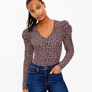 LOFT Women's Ruffled Floral Blouse - Black and Pink